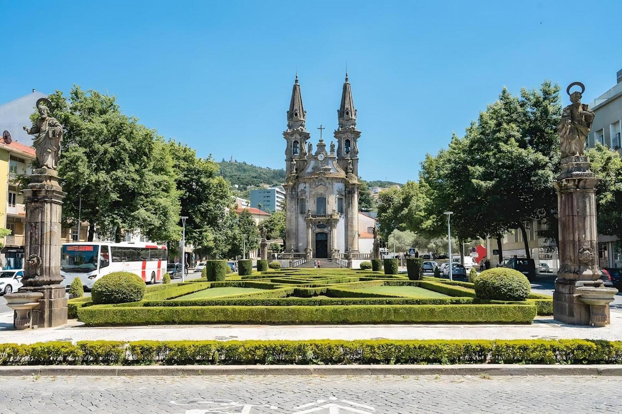 Casa Velhinha - Design, Culture And Comfort In Guimarães Exterior photo
